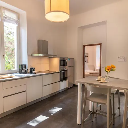 Perondi * ستريزا