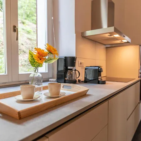 شقة Perondi ستريزا